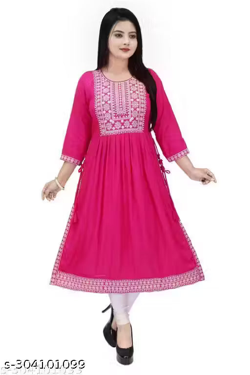 Trendy Women's Nayra Kurti